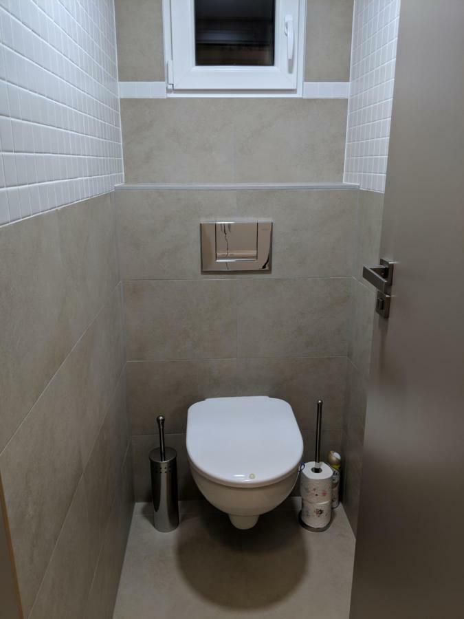 Ap 1 - Apartments 4U Brezinova "Overnight Simply" Hradec Králové Exterior foto